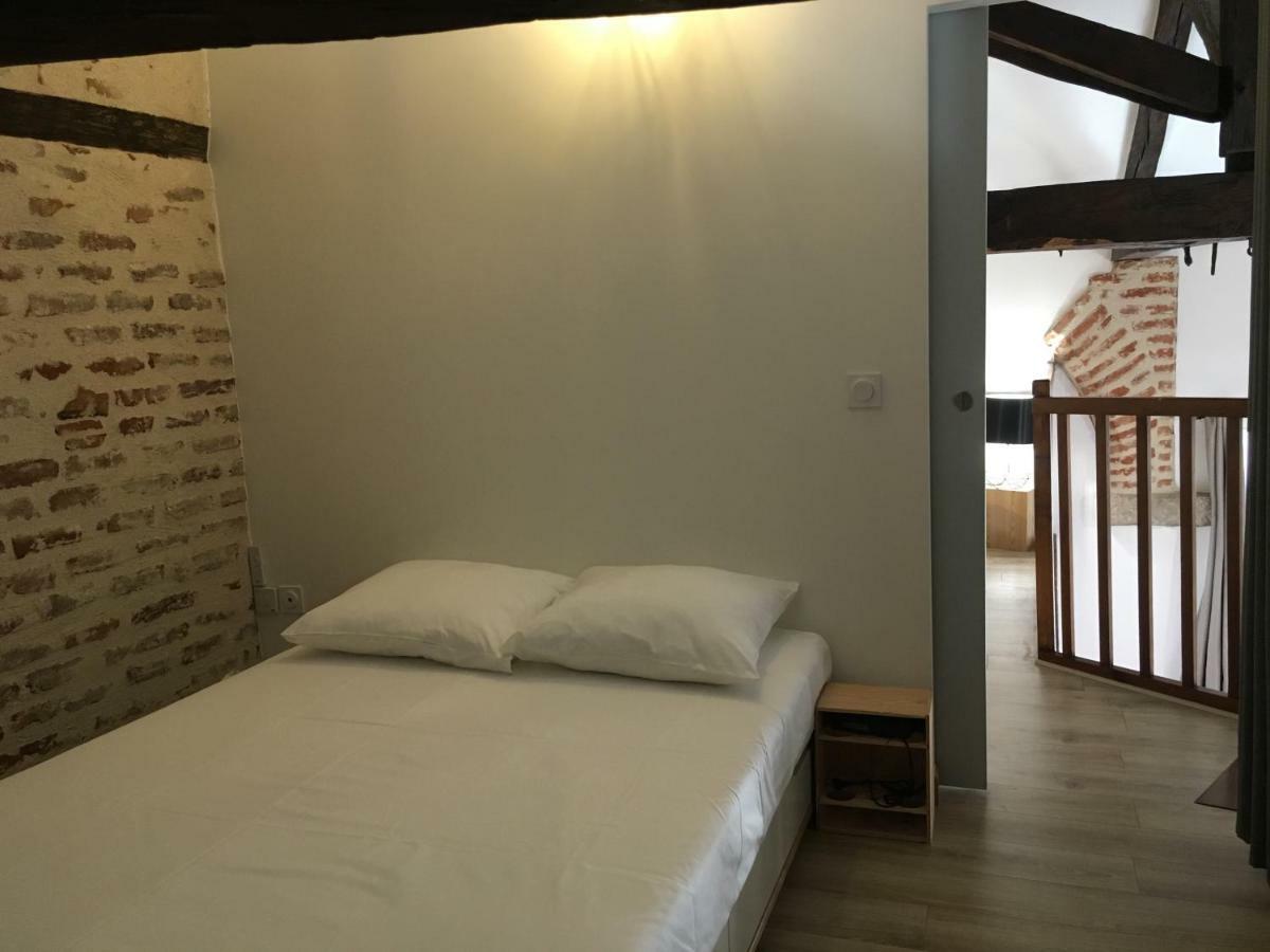 Le Loft Du Chateau Du Roi Cahors Zewnętrze zdjęcie